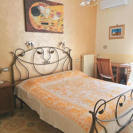 B&B Il Giardinetto אלגהרו מראה חיצוני תמונה